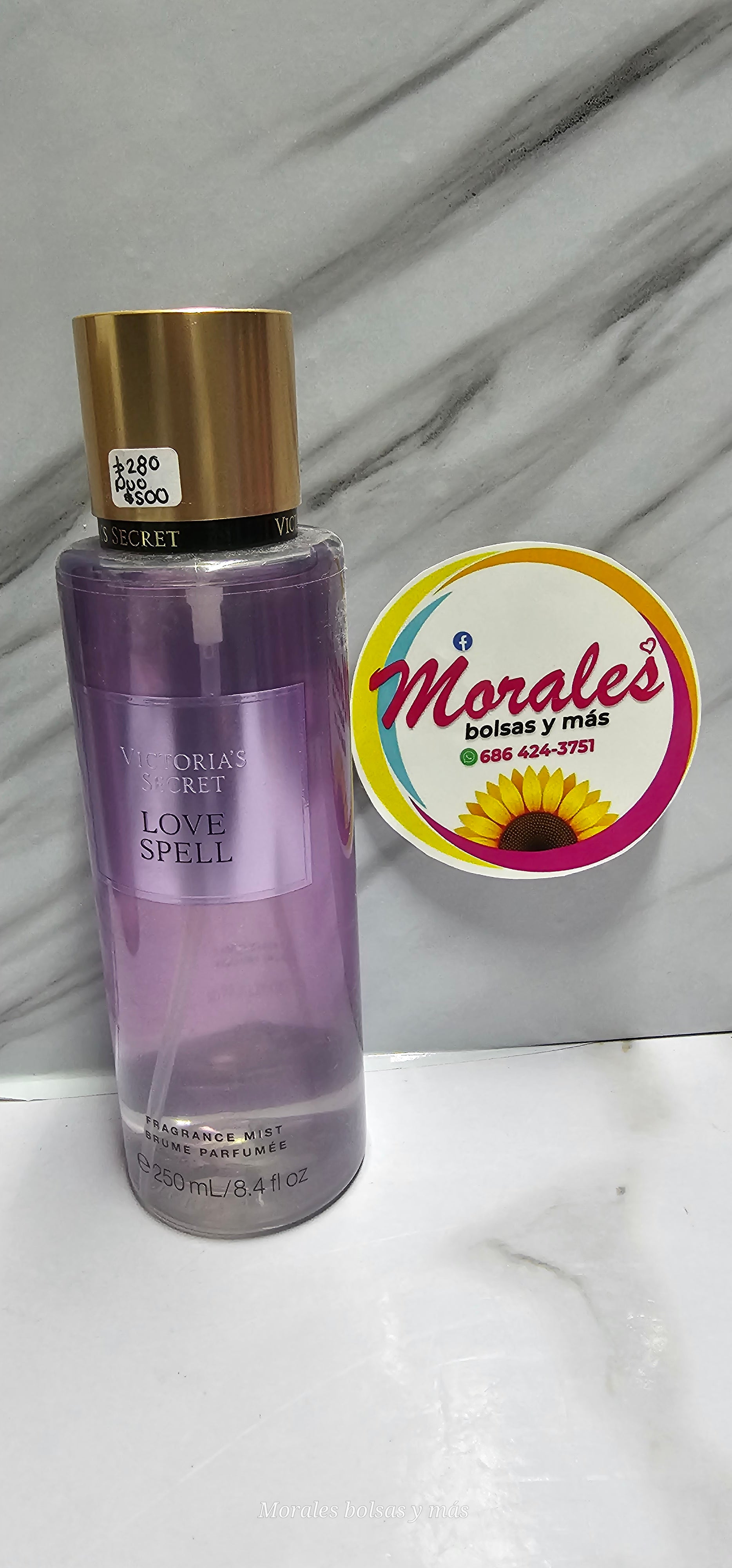 Vs velvet petals