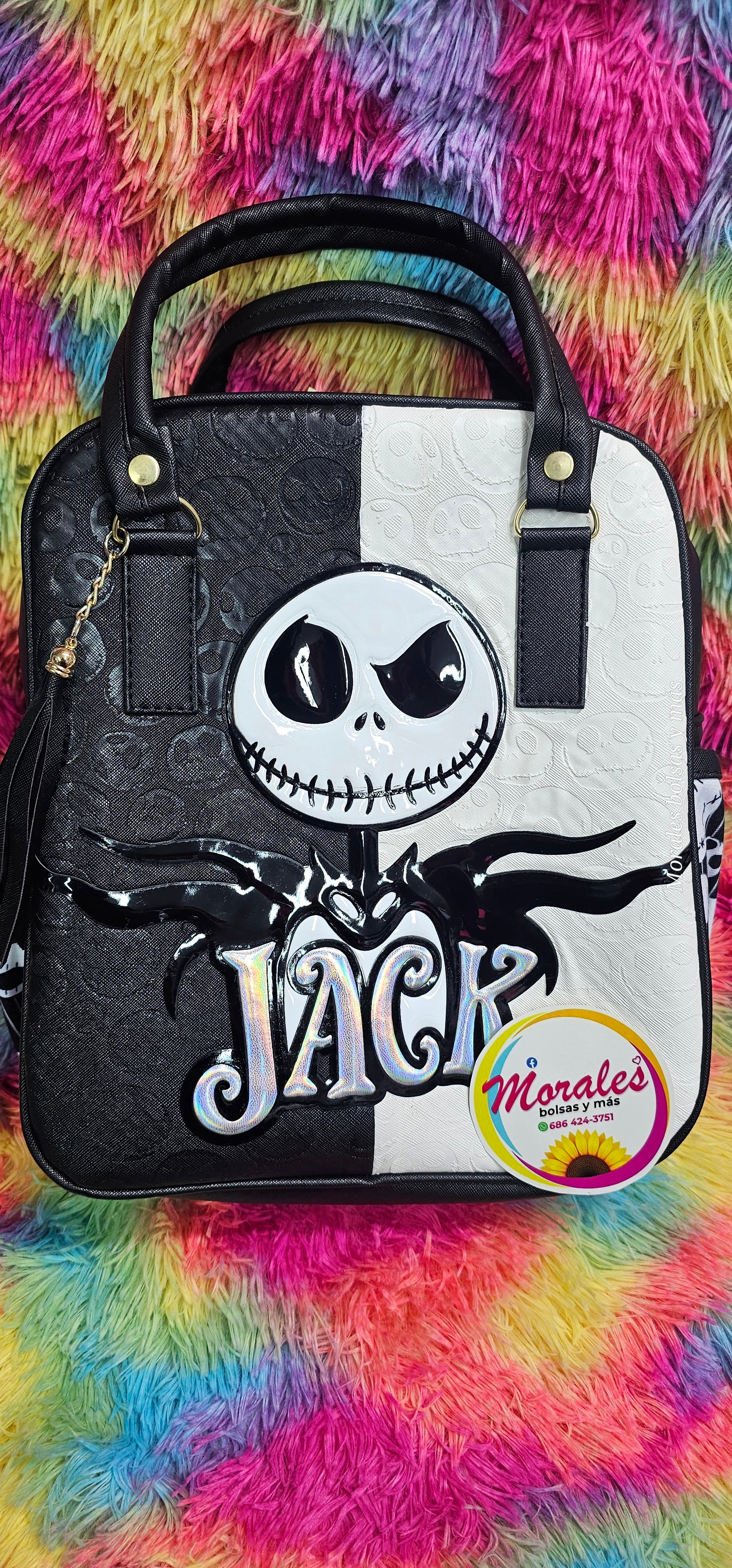 Jack mochila negra y blanca