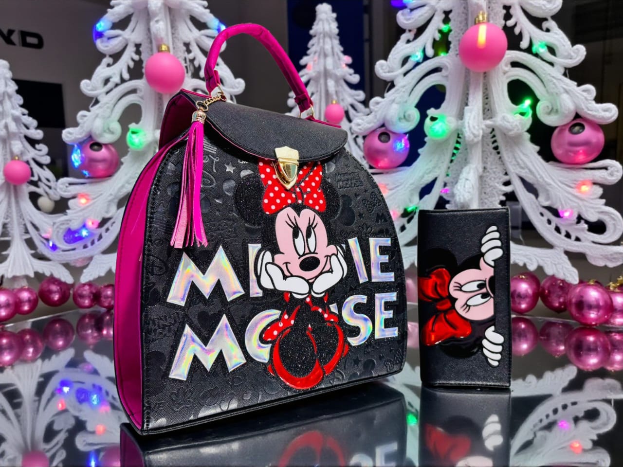 Minnie mouse  mochilita sin cartera